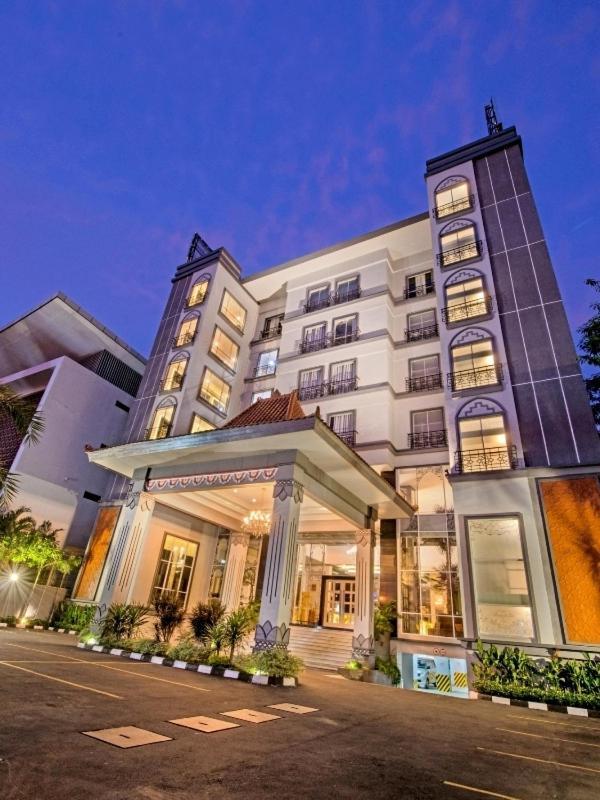 Grand Serela Yogyakarta Ngoại thất bức ảnh