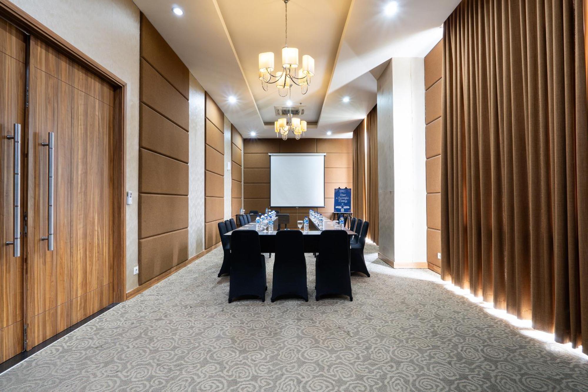 Grand Serela Yogyakarta Ngoại thất bức ảnh