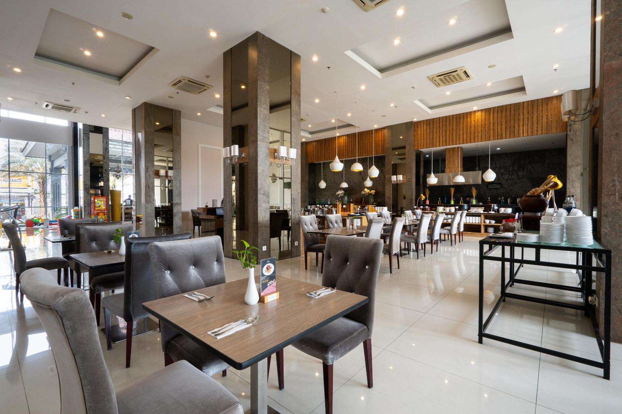 Grand Serela Yogyakarta Ngoại thất bức ảnh
