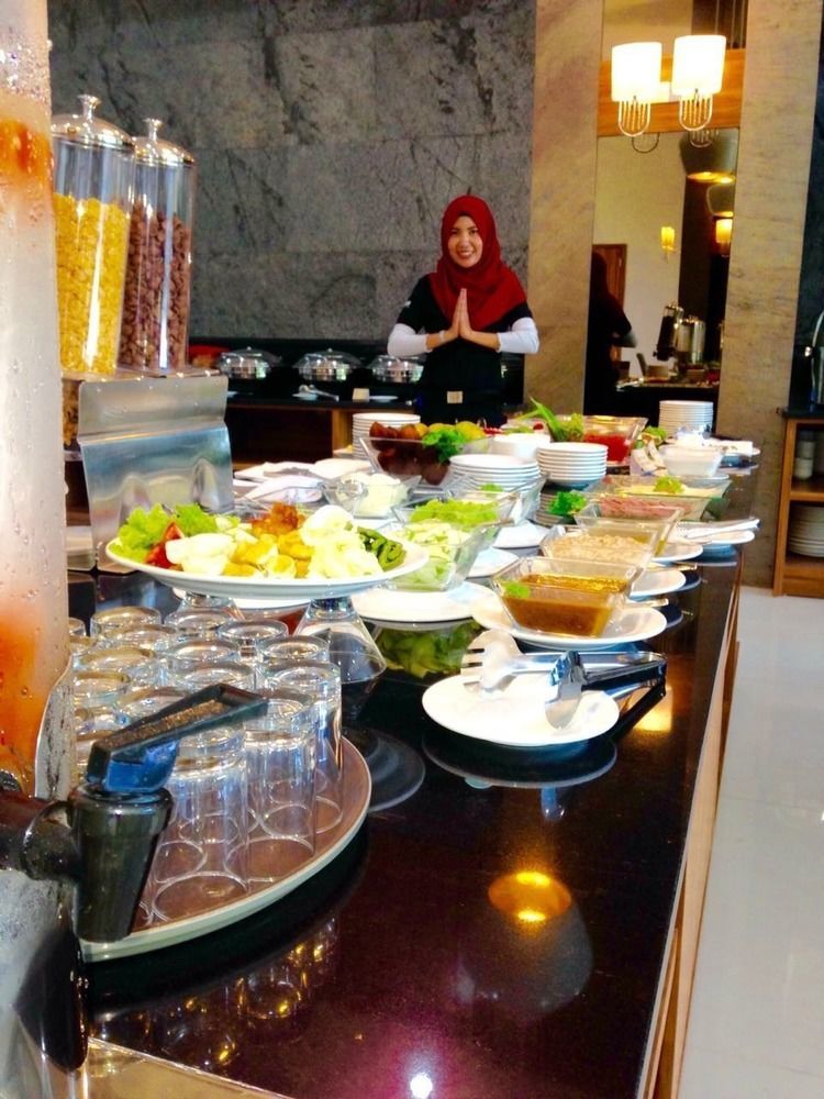 Grand Serela Yogyakarta Ngoại thất bức ảnh